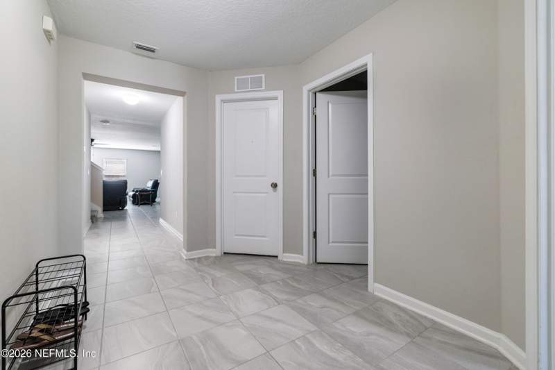 4 bedroom Single Family Residence at 4908 Morning Rise Circle, Dunns Crossing, Jacksonville — photo 2