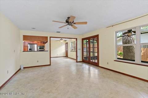 1902 N Sherry Drive, Atlantic Beach FL - photo 9 of 32