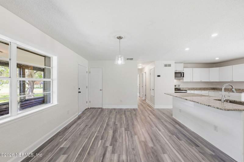4 bedroom Single Family Residence at 201 Comer Road, Metes & Bounds, Palatka — photo 5