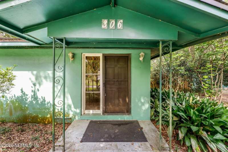 2 bedroom Single Family Residence at 306 Metz Street, Oakwood Villa Ests, Jacksonville — photo 1