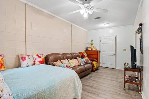 5754 N Crater Lake Circle, Keystone Heights FL - photo 10 of 17