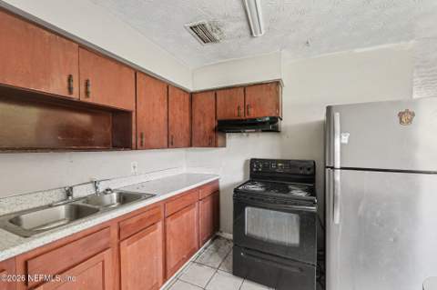 5568 Gilchrist Road, Jacksonville FL - photo 10 of 27