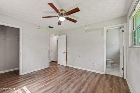 5568 Gilchrist Road, Jacksonville FL - photo 20 of 27