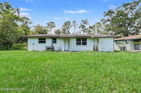 5568 Gilchrist Road, Jacksonville FL - photo 23 of 27