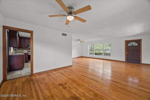 2003 Laurel Street, Palatka FL - photo 10 of 36