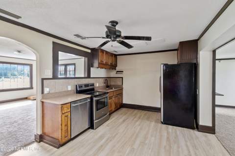 309 E River Road, East Palatka FL - photo 19 of 33