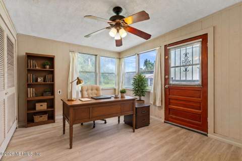 309 E River Road, East Palatka FL - photo 17 of 33