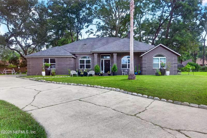 4 bedroom Single Family Residence at 1346 Gately Court, Gately Oaks, Jacksonville — photo 2