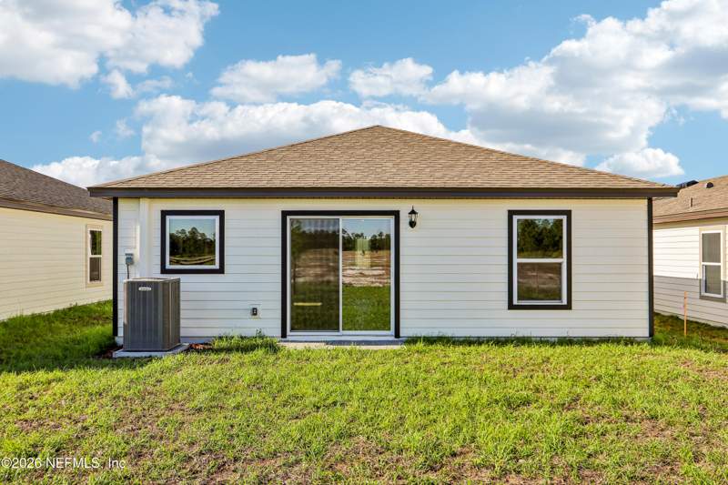 2 bedroom Single Family Residence at 15899 Delicate Arch Avenue, **verifying Subd**, Jacksonville — photo 5