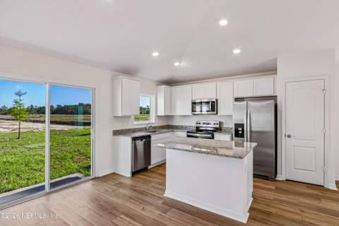15899 Delicate Arch Avenue, Jacksonville FL - photo 16 of 38