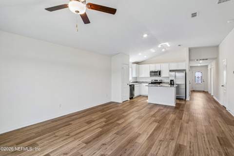 15911 Delicate Arch Avenue, Jacksonville FL - photo 8 of 36