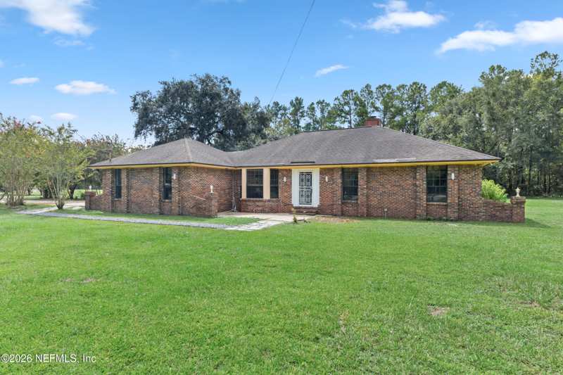 3 bedroom Single Family Residence at 2106 Dunn Creek Cemetery Road, Section Land, Jacksonville — photo 1