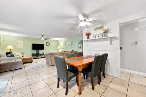 593 Cruiser Lane, Atlantic Beach FL - photo 9 of 40