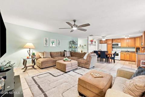 593 Cruiser Lane, Atlantic Beach FL - photo 7 of 40