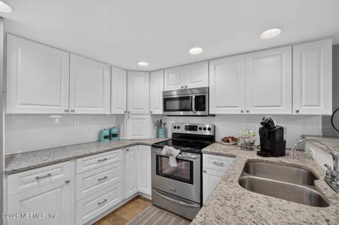 7265 A1A #B8, St. Augustine Beach FL - photo 17 of 65