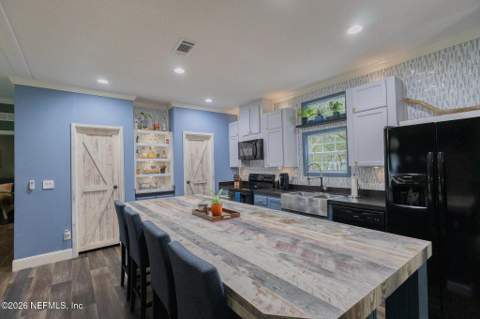 143 Little Orange Lake Drive, Hawthorne FL - photo 8 of 65