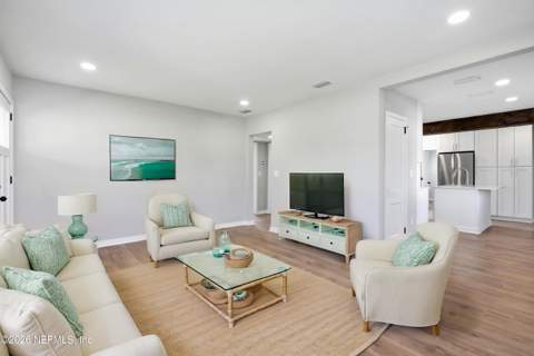 524 16th Avenue, Jacksonville Beach FL - photo 10 of 36