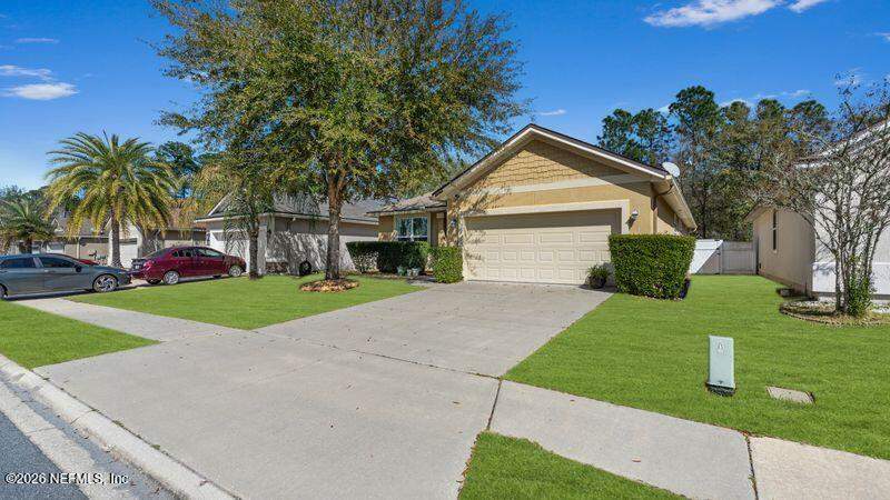 3 bedroom Single Family Residence at 11768 Lake Bend Circle, Kingsmill, Jacksonville — photo 3