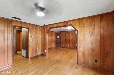 2501 Bulls Bay Highway, Jacksonville FL - photo 10 of 59