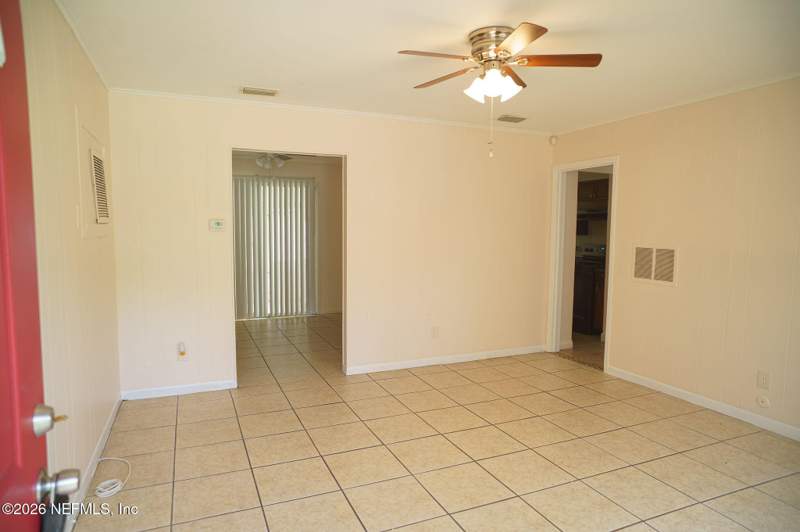 3 bedroom Single Family Residence at 3024 Dalehurst Drive, Arlington Hills, Jacksonville — photo 2