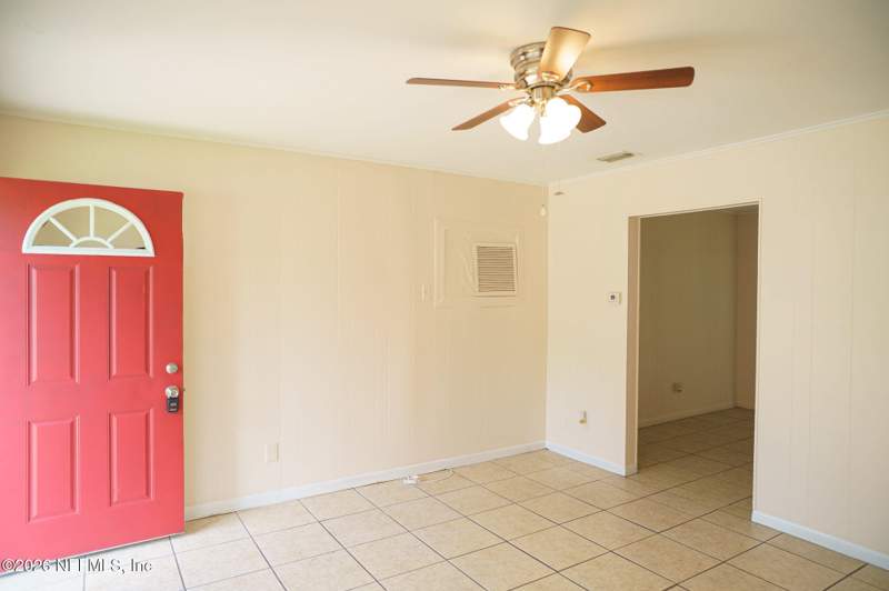 3 bedroom Single Family Residence at 3024 Dalehurst Drive, Arlington Hills, Jacksonville — photo 3