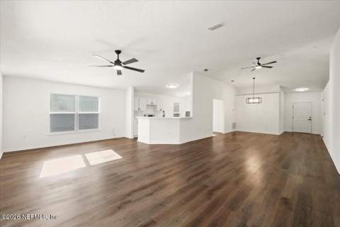 7369 Governors Park Road, Jacksonville FL - photo 8 of 28