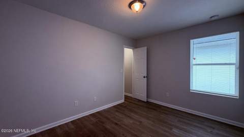 3085 Armstrong Street, Jacksonville FL - photo 15 of 19