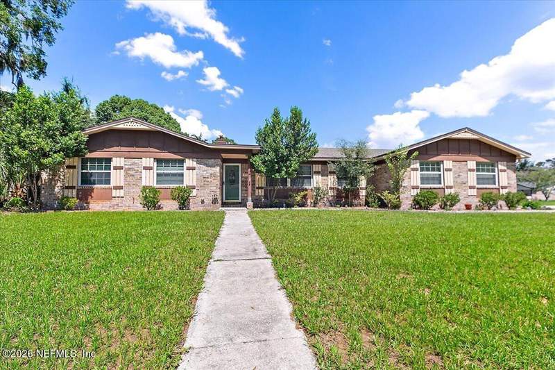 5 bedroom Single Family Residence at 2495 Aquarius Road, Foxbay, Orange Park — photo 2