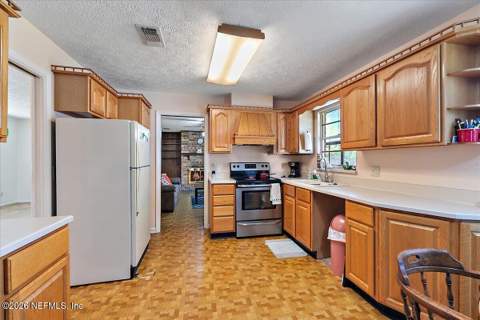 2495 Aquarius Road, Orange Park FL - photo 8 of 25