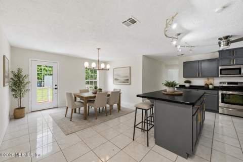 5149 Avenue D, St. Augustine FL - photo 10 of 55