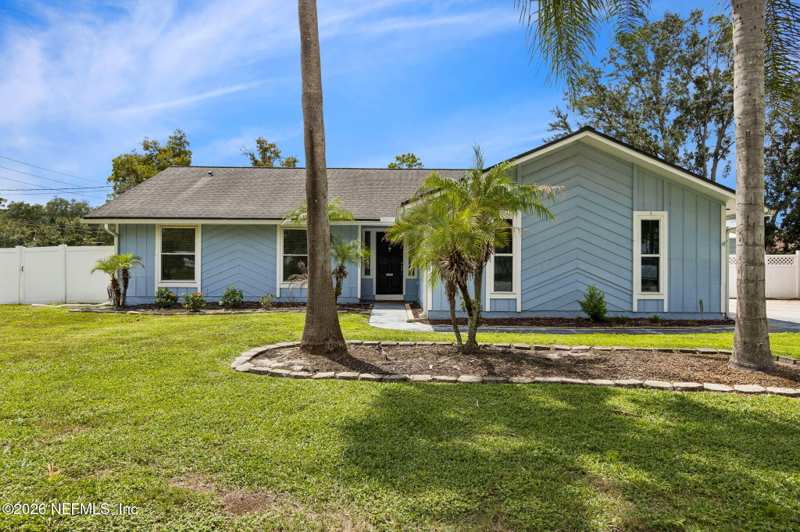 3 bedroom Single Family Residence at 4155 Julington Creek Road, **verifying Subd**, Jacksonville — photo 1