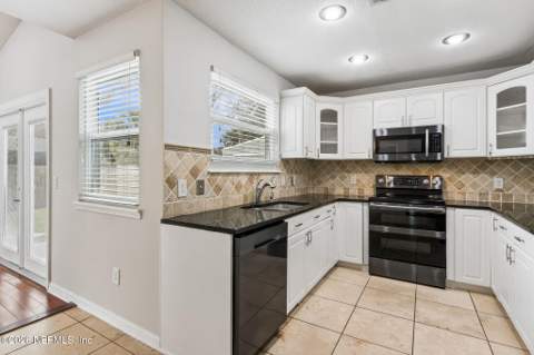 4155 Julington Creek Road, Jacksonville FL - photo 12 of 44