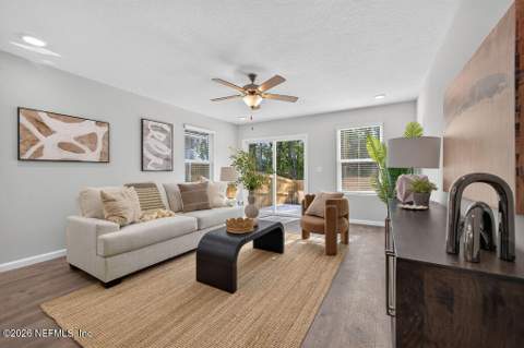 821 Jackson Road, Jacksonville FL - photo 12 of 26