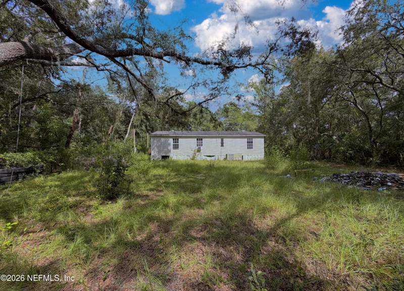 3 bedroom Manufactured Home at 815 Del Monaco Avenue, Interlachen Lakes Estates, Interlachen — photo 4