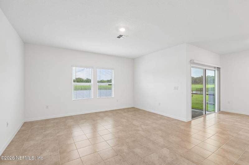 4 bedroom Single Family Residence at 8142 Archibald Terrace, Coopers Meadows, Jacksonville — photo 3