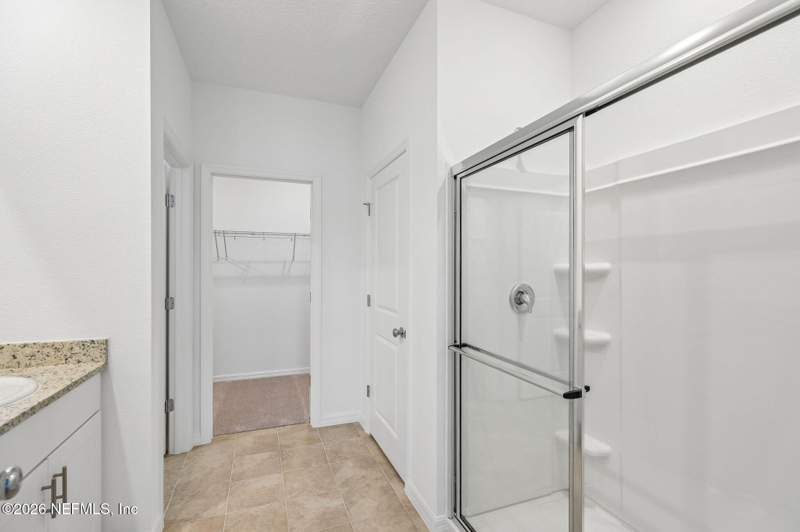 4 bedroom Single Family Residence at 8142 Archibald Terrace, Coopers Meadows, Jacksonville — photo 4