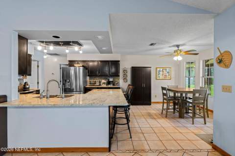 1207 Eagle Bend Court, Jacksonville FL - photo 16 of 54