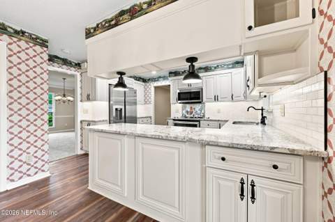 2069 Monmouth Circle, Orange Park FL - photo 12 of 50