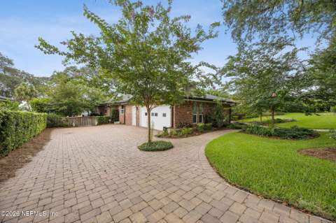 7249 Trails End, Jacksonville FL - photo 22 of 118