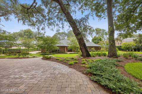 7249 Trails End, Jacksonville FL - photo 18 of 118