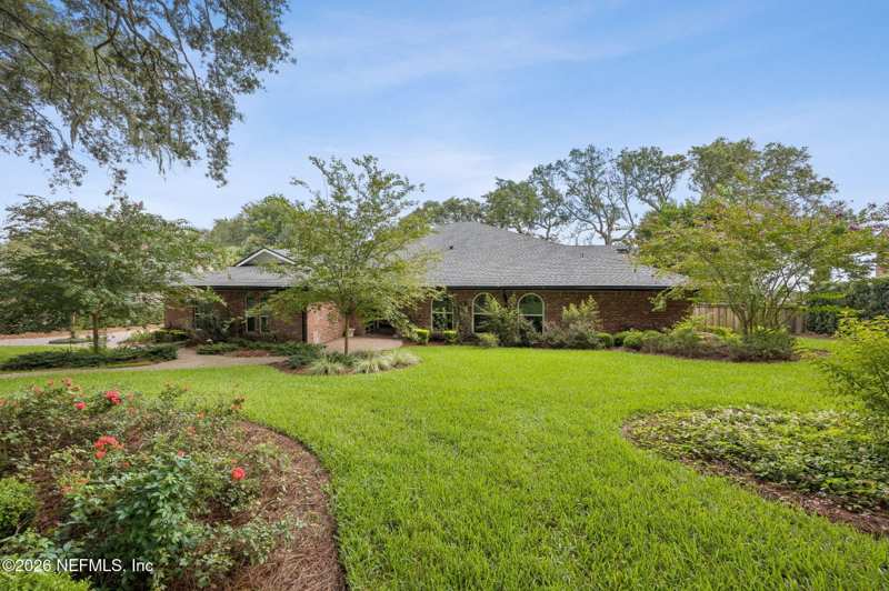 3 bedroom Single Family Residence at 7249 Trails End, Colony Cove, Jacksonville — photo 1