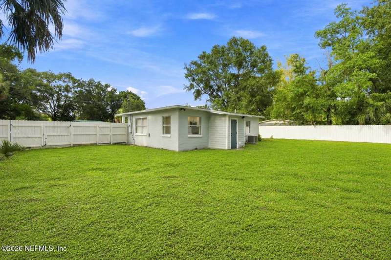 3 bedroom Single Family Residence at 11968 Cornelius Street, Hogan Heights, Jacksonville — photo 3