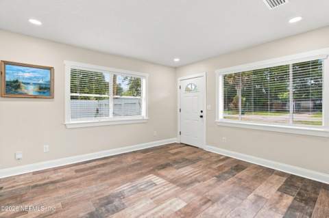 11968 Cornelius Street, Jacksonville FL - photo 8 of 21