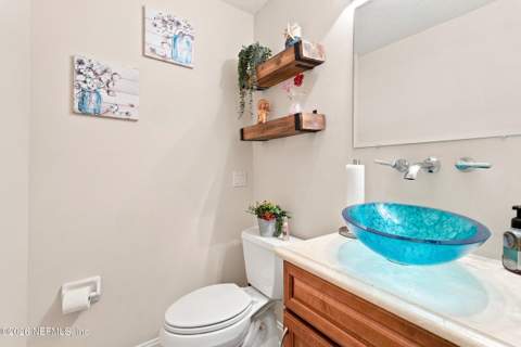 1407 Rivergate Drive, Jacksonville FL - photo 20 of 47
