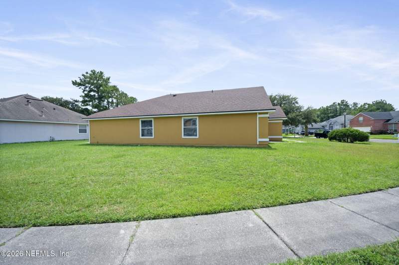 3 bedroom Single Family Residence at 10361 Red Tip Road, Cambridge Estates, Jacksonville — photo 2