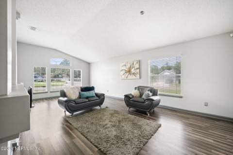 10361 Red Tip Road, Jacksonville FL - photo 9 of 25