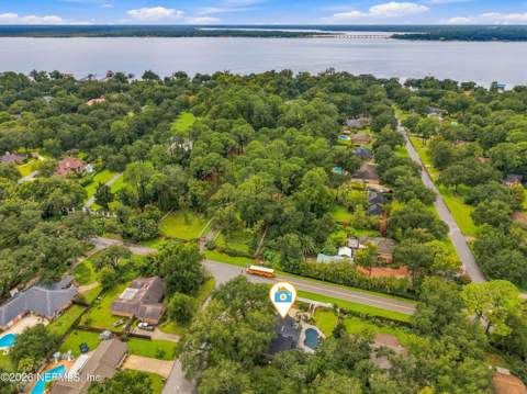 1407 Rivergate Drive, Jacksonville FL - photo 6 of 47