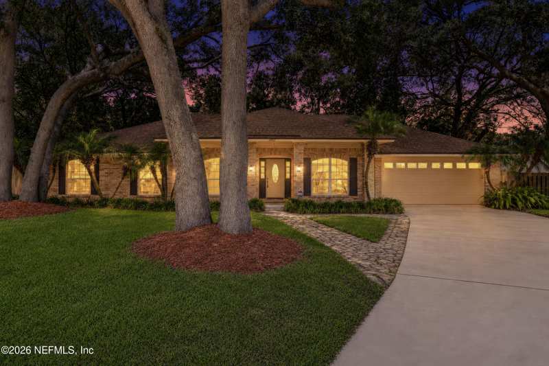 4 bedroom Single Family Residence at 1911 St Marys Court, Riverchase, Jacksonville — photo 1