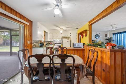 3722 Hoover Lane, Jacksonville FL - photo 15 of 36