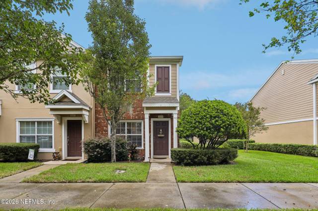 8109 SUMMER PALM Court